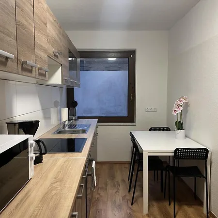 T&k - - 1-3 杜伊斯堡