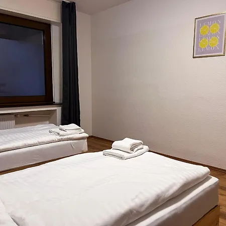 T&k - - 1-3 Appartement